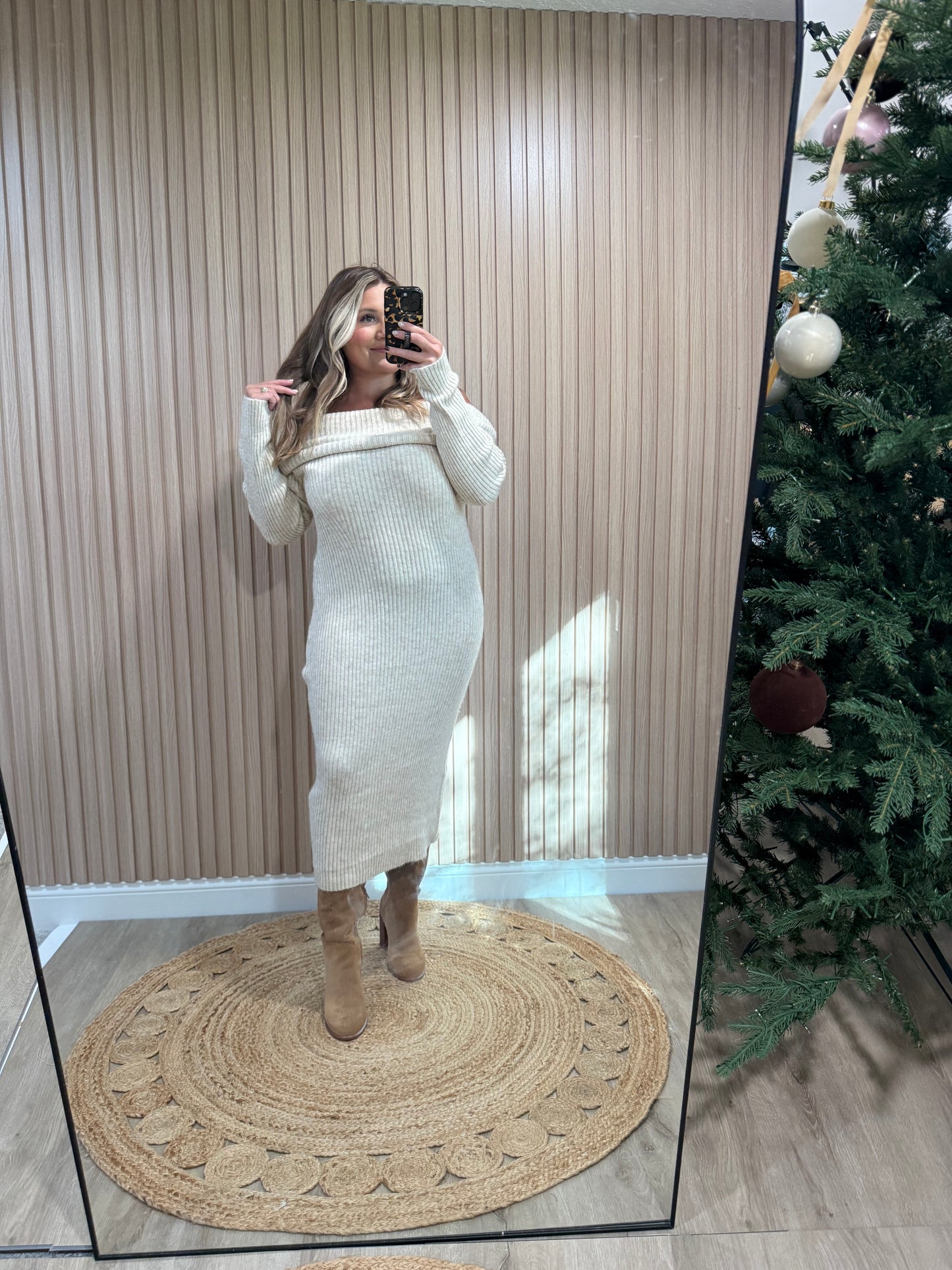 OAT OFF THE SHOULDER MIDI