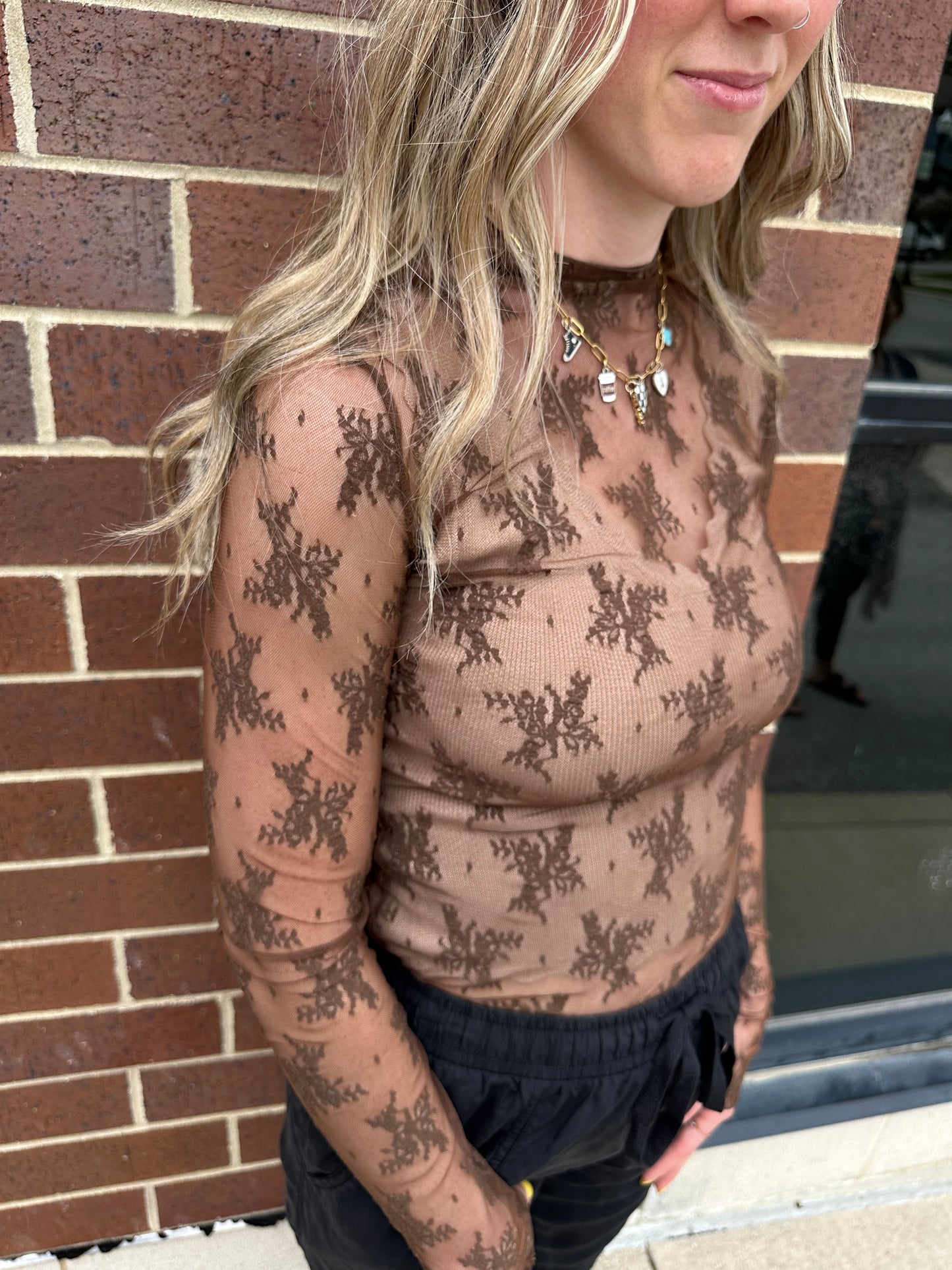 LACE TOP (BLACK or BROWN)