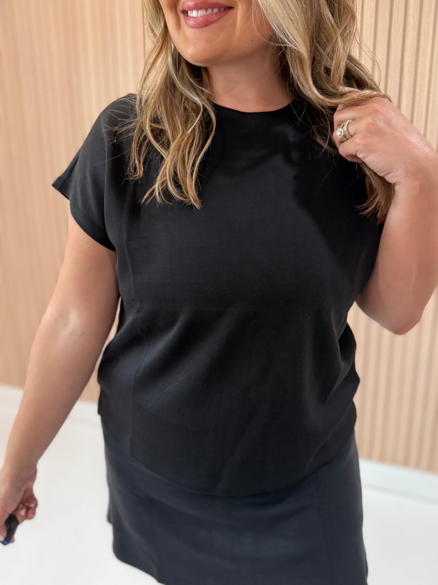 GABRIELLA SHORT SLEEVE TOP