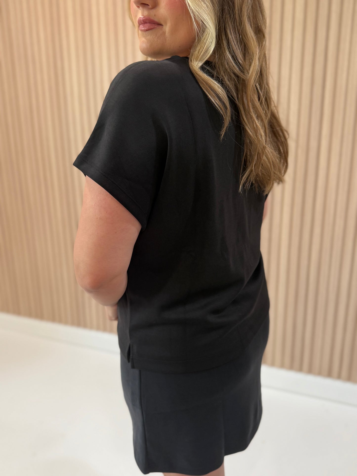GABRIELLA SHORT SLEEVE TOP