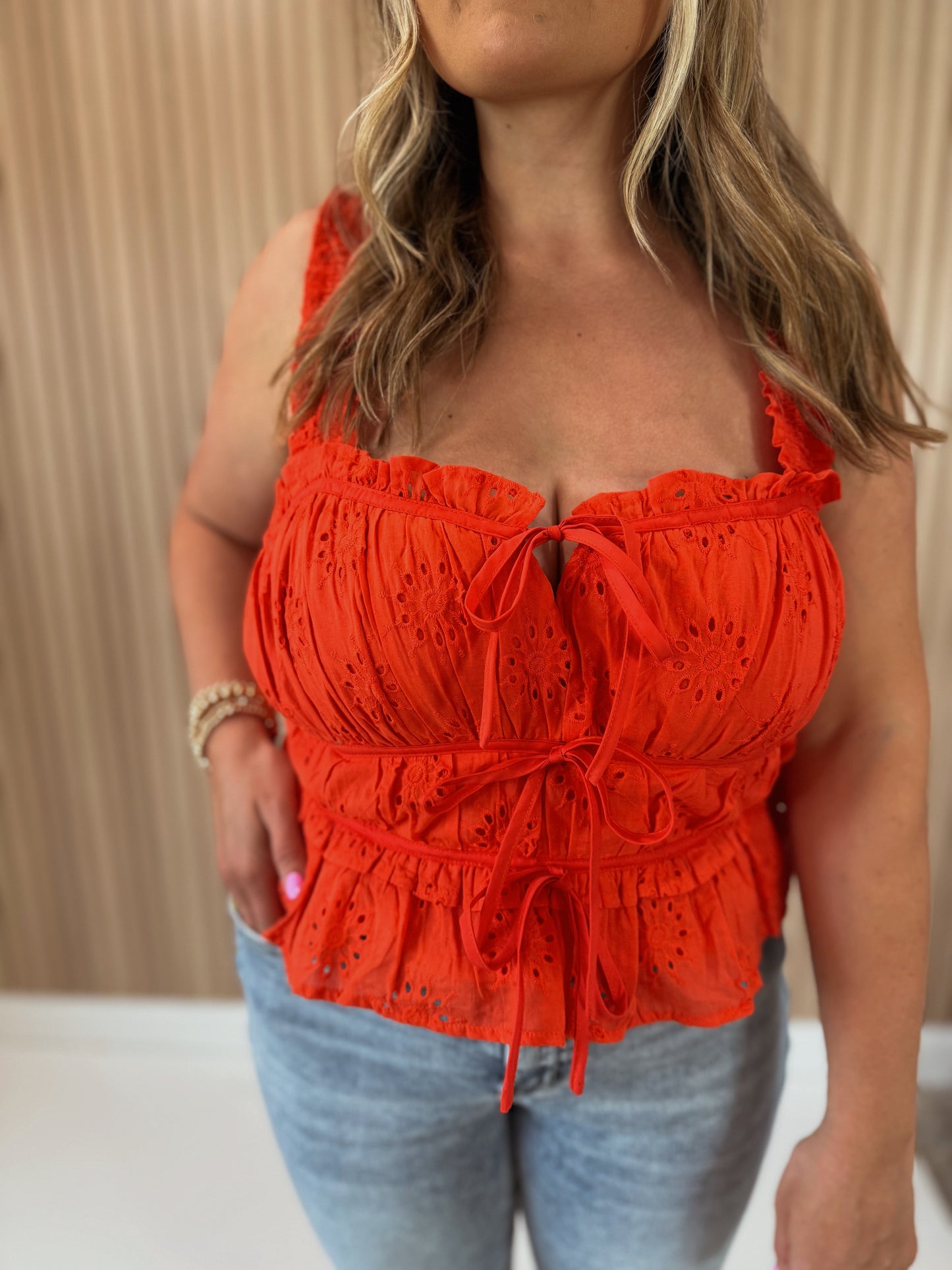 FIRECRACKER EYELET TANK