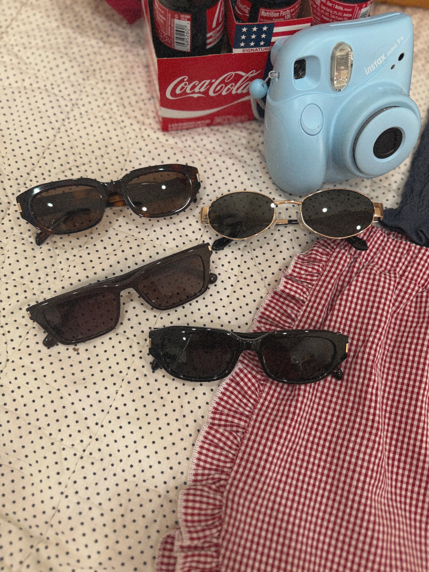 SUNGLASSES