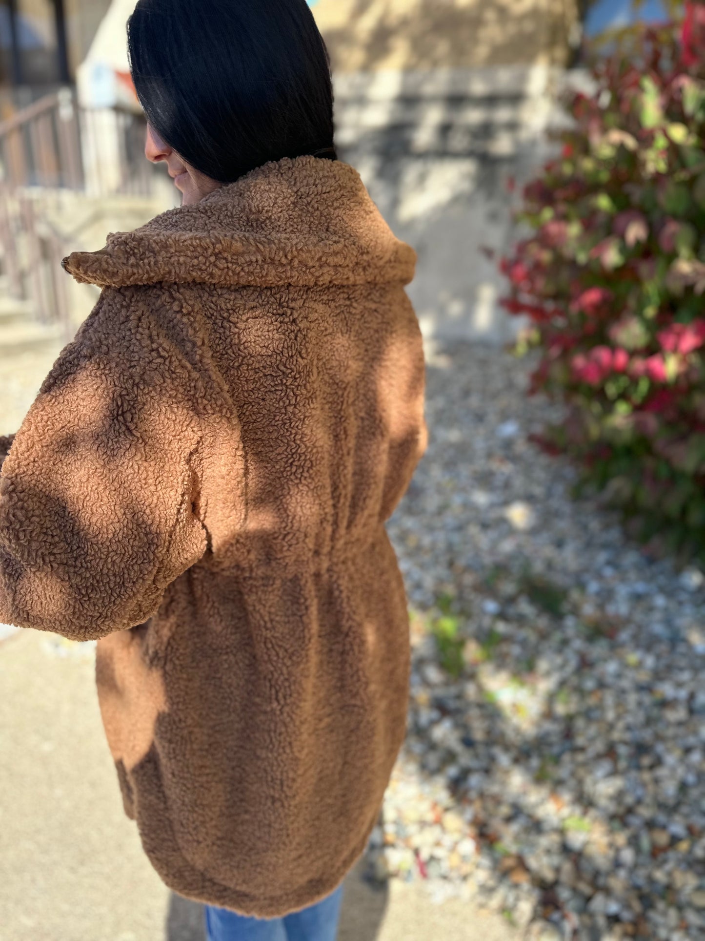 Sherpa split hem coat