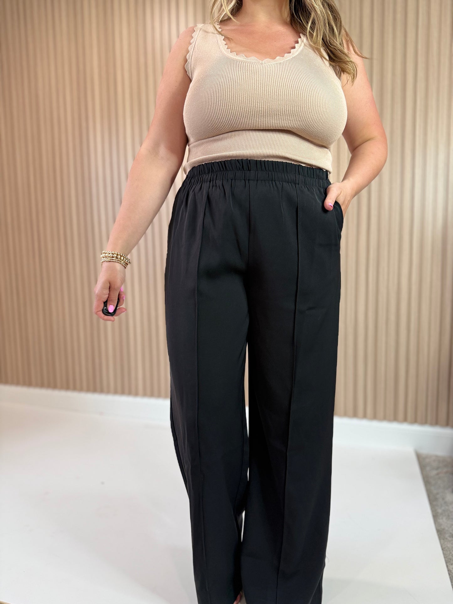 ON BRAND BLACK DRESS PANT