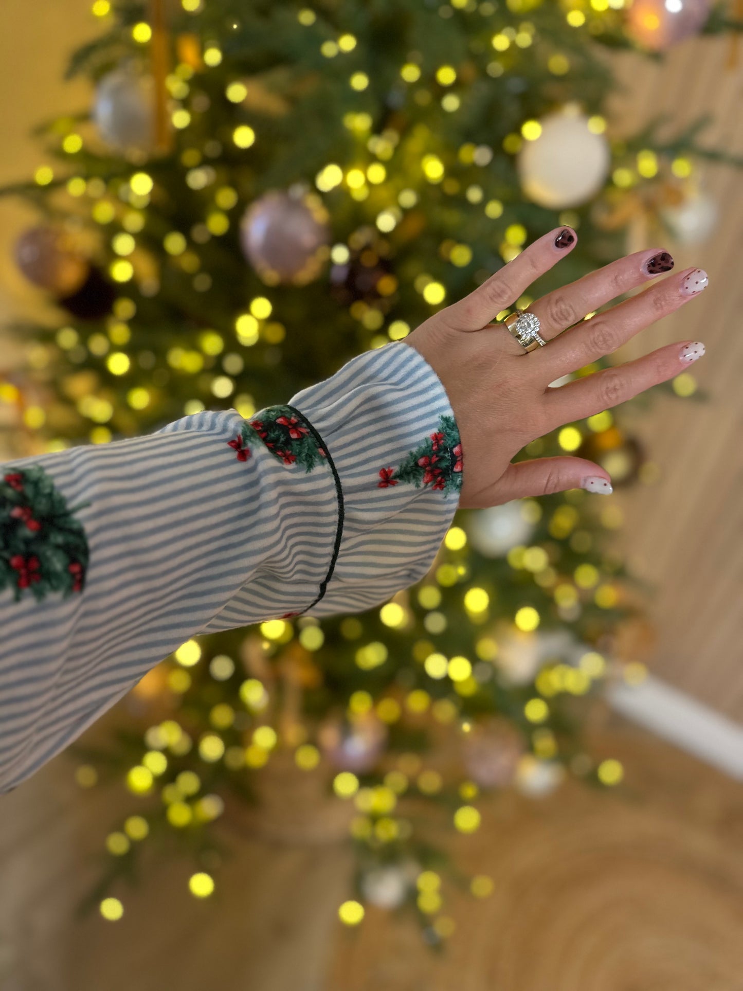 OH CHRISTMAS TREE PINSTRIPE PJ SET