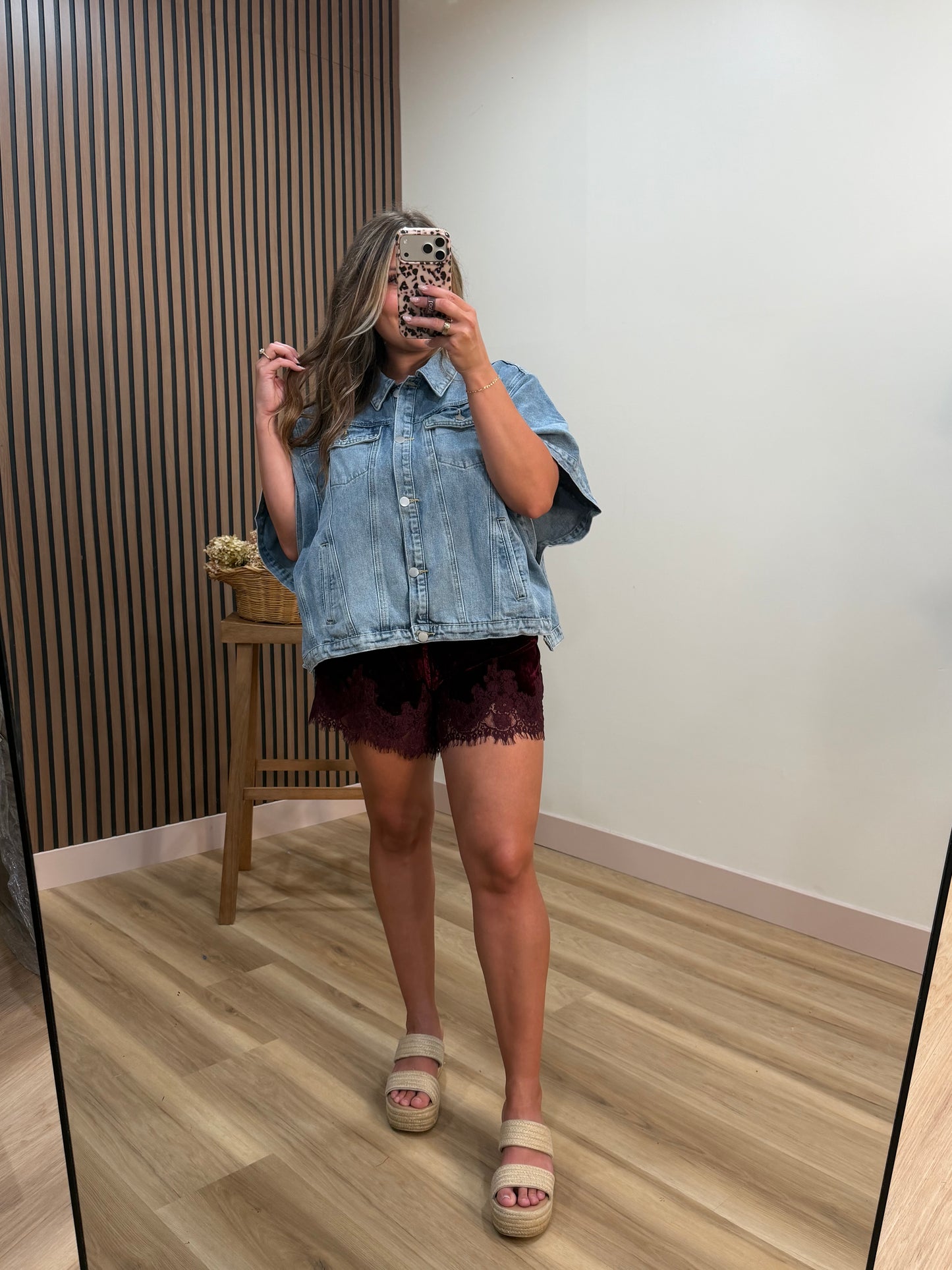 MULBERRY VELVET LACE TRIM SHORT