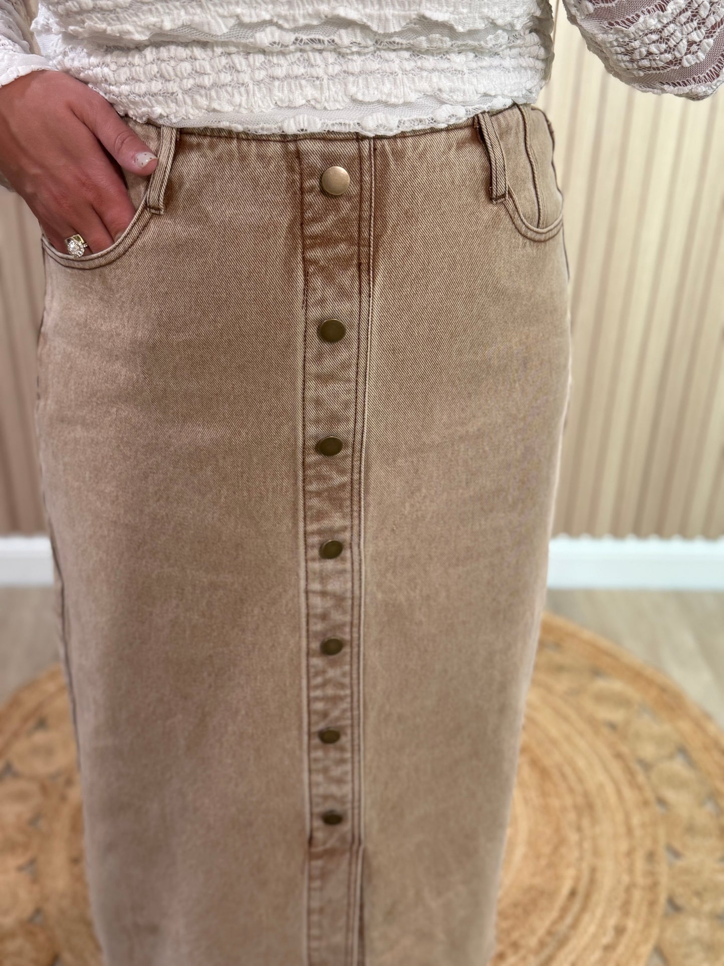 SADIE BUTTON UP MIDI SKIRT