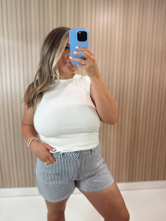STRIPE SHORT