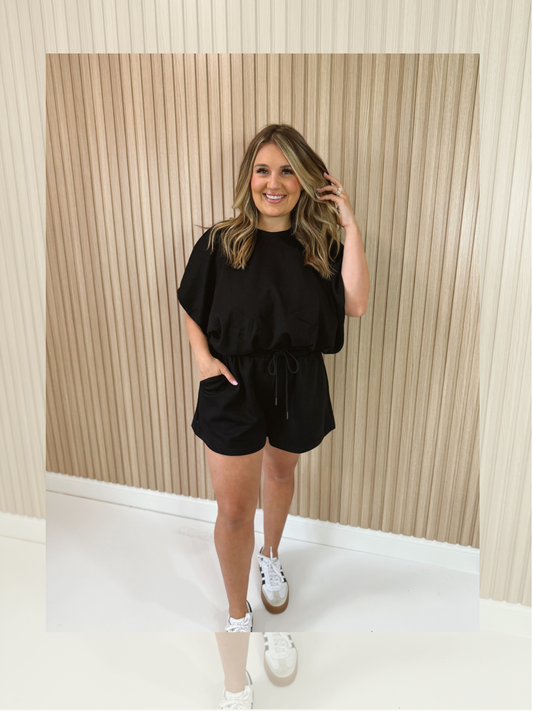 BETSY BLACK SHORT SET