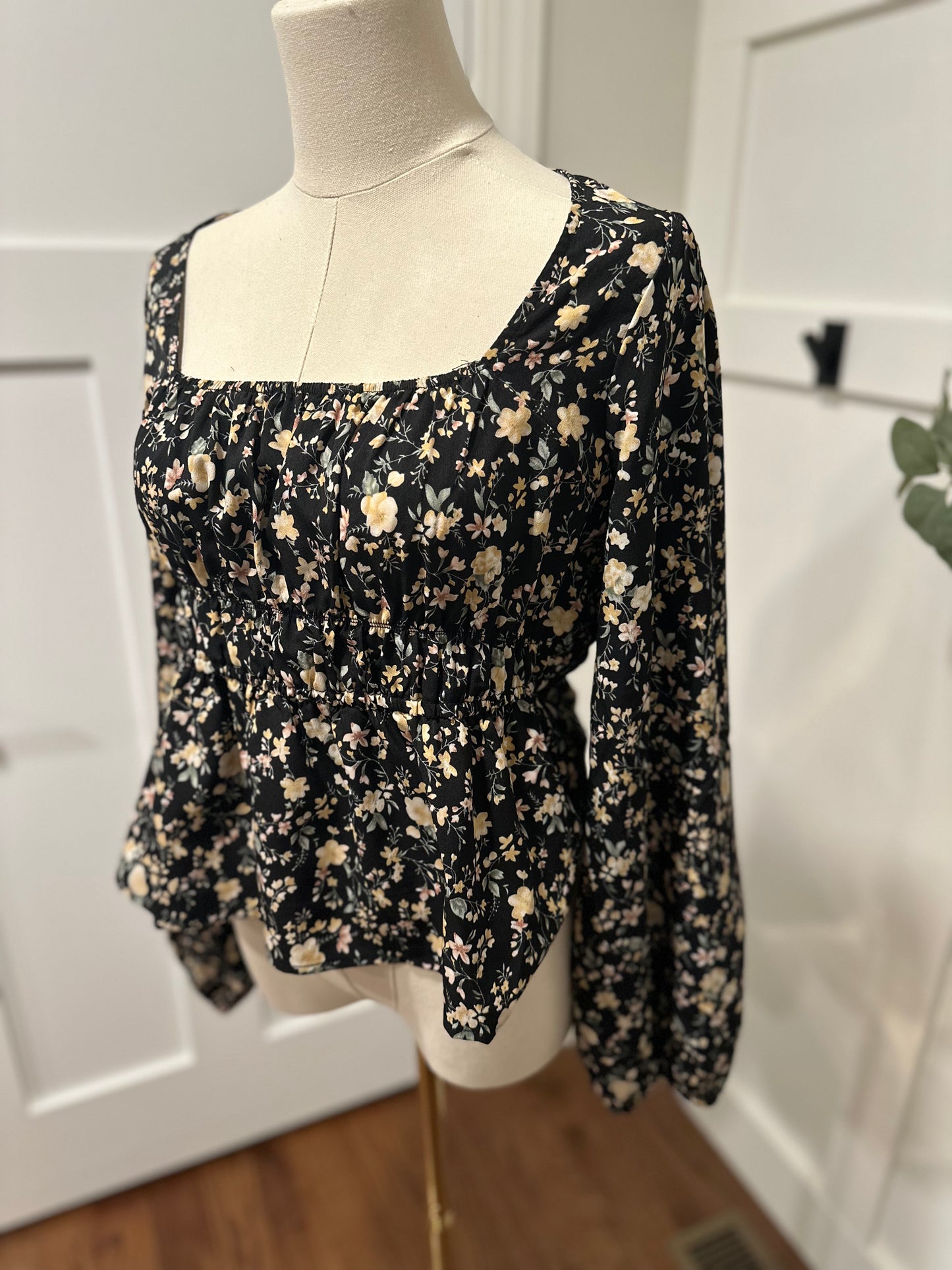 floral peplum top