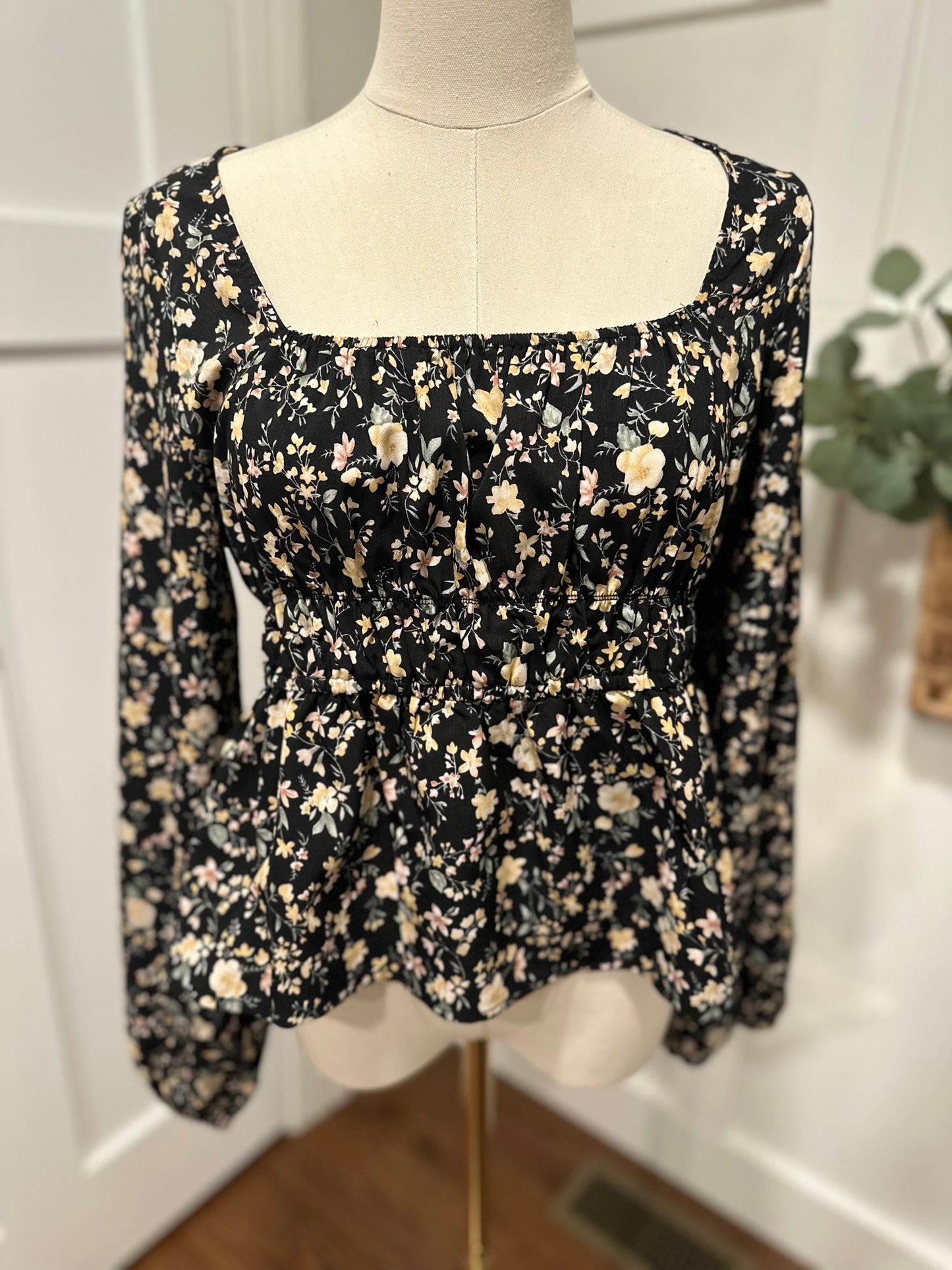 floral peplum top